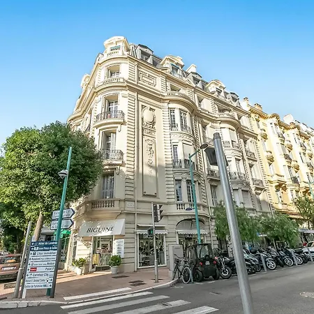 A Casa Di Betty - Happy Μεντόν