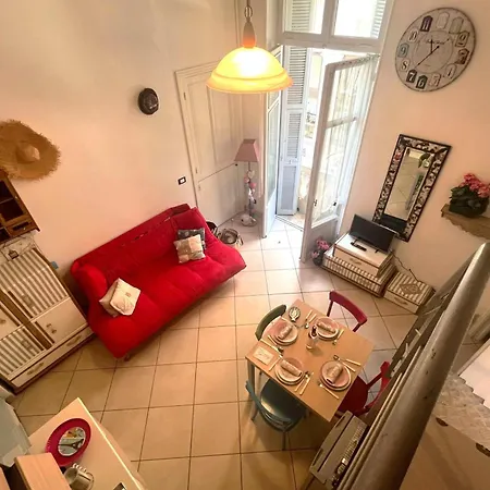 A Casa Di Betty - Duplex In Old Town - Happy *